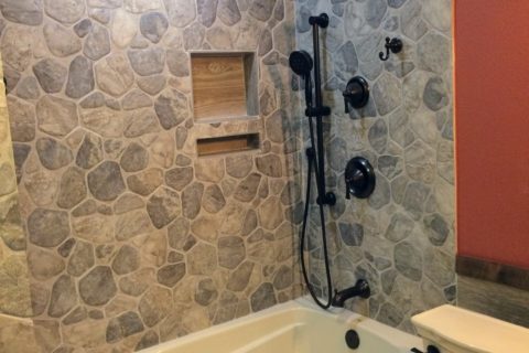North Richland Hills – Guest Bathroom